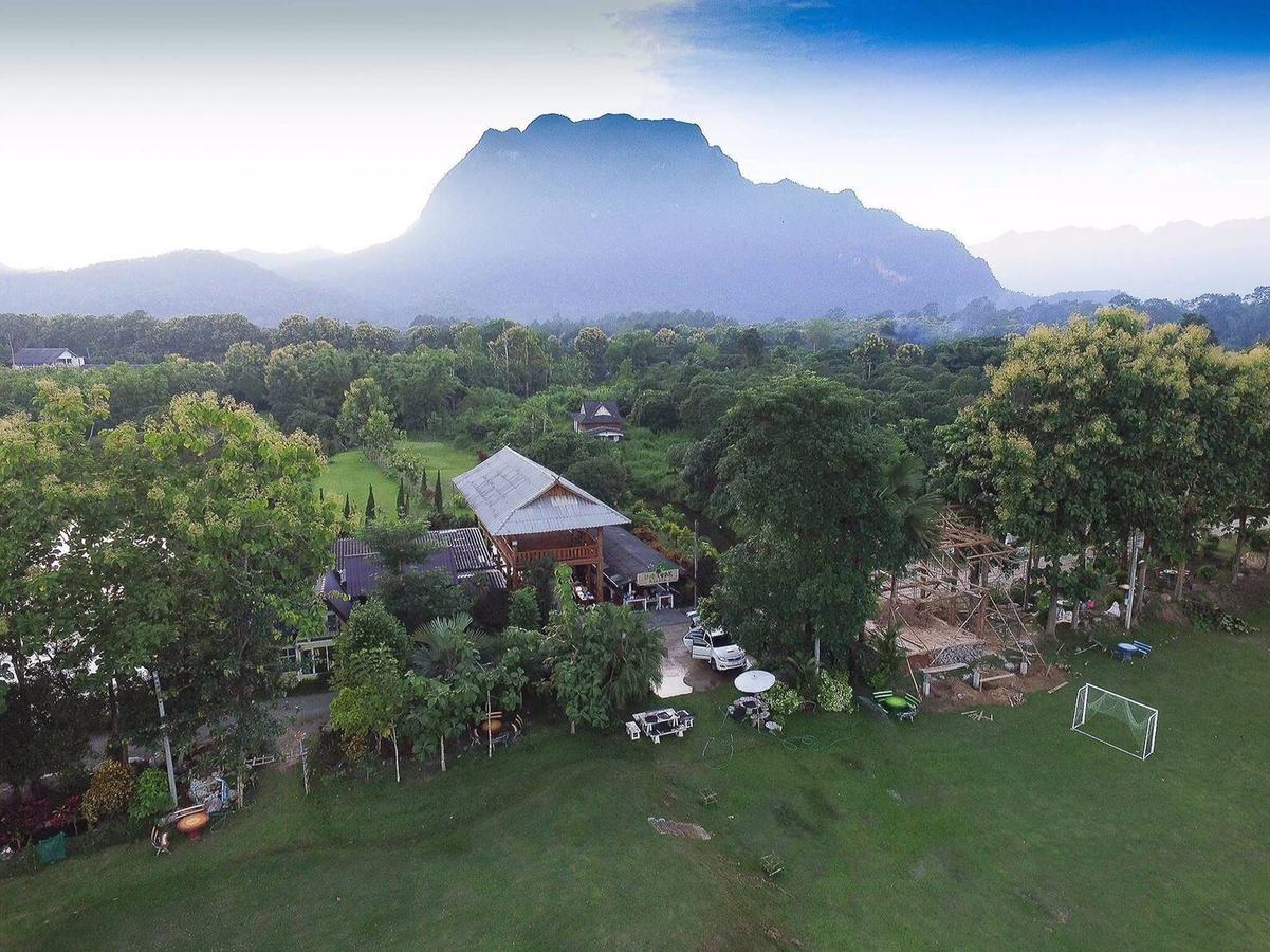 The Teak Resort Chiangdao Чианг Дао Экстерьер фото
