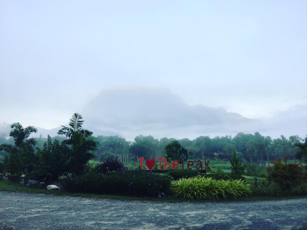 The Teak Resort Chiangdao Чианг Дао Экстерьер фото